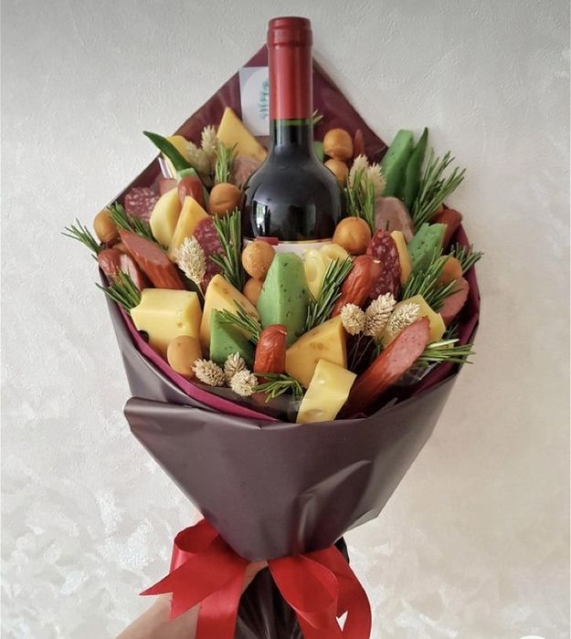 Їстівні букети. З солодощами, сухофруктами, фруктами, м‘ясні і тд