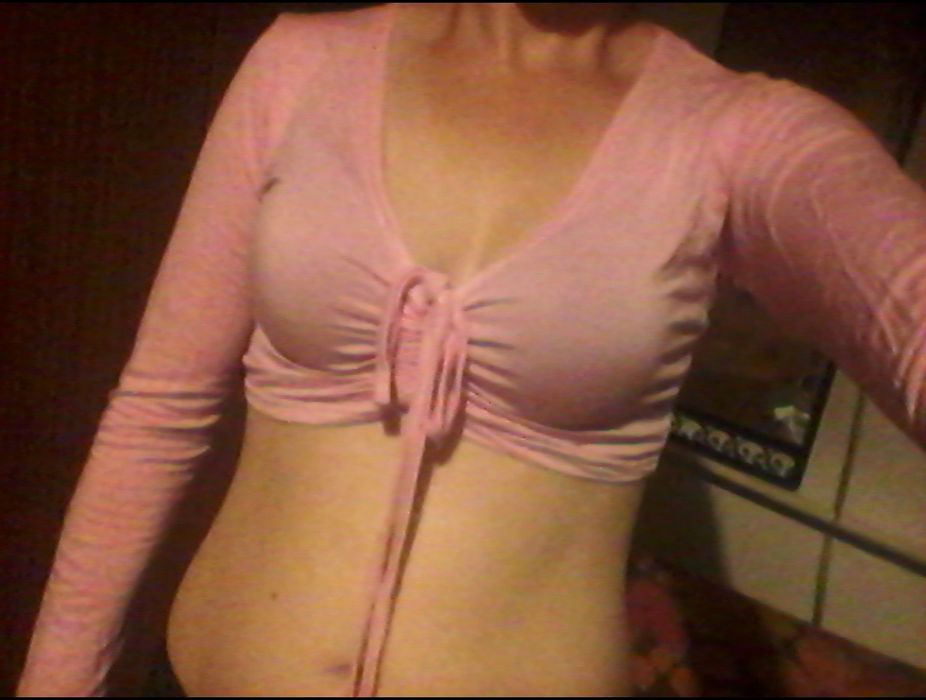 Różowy sexi top z długim rękawem