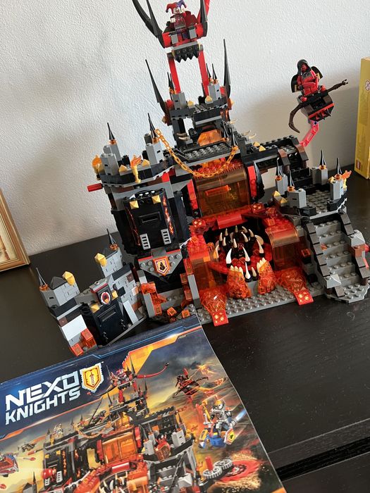 Lego nexo knights oraz meeega zestaw!!!