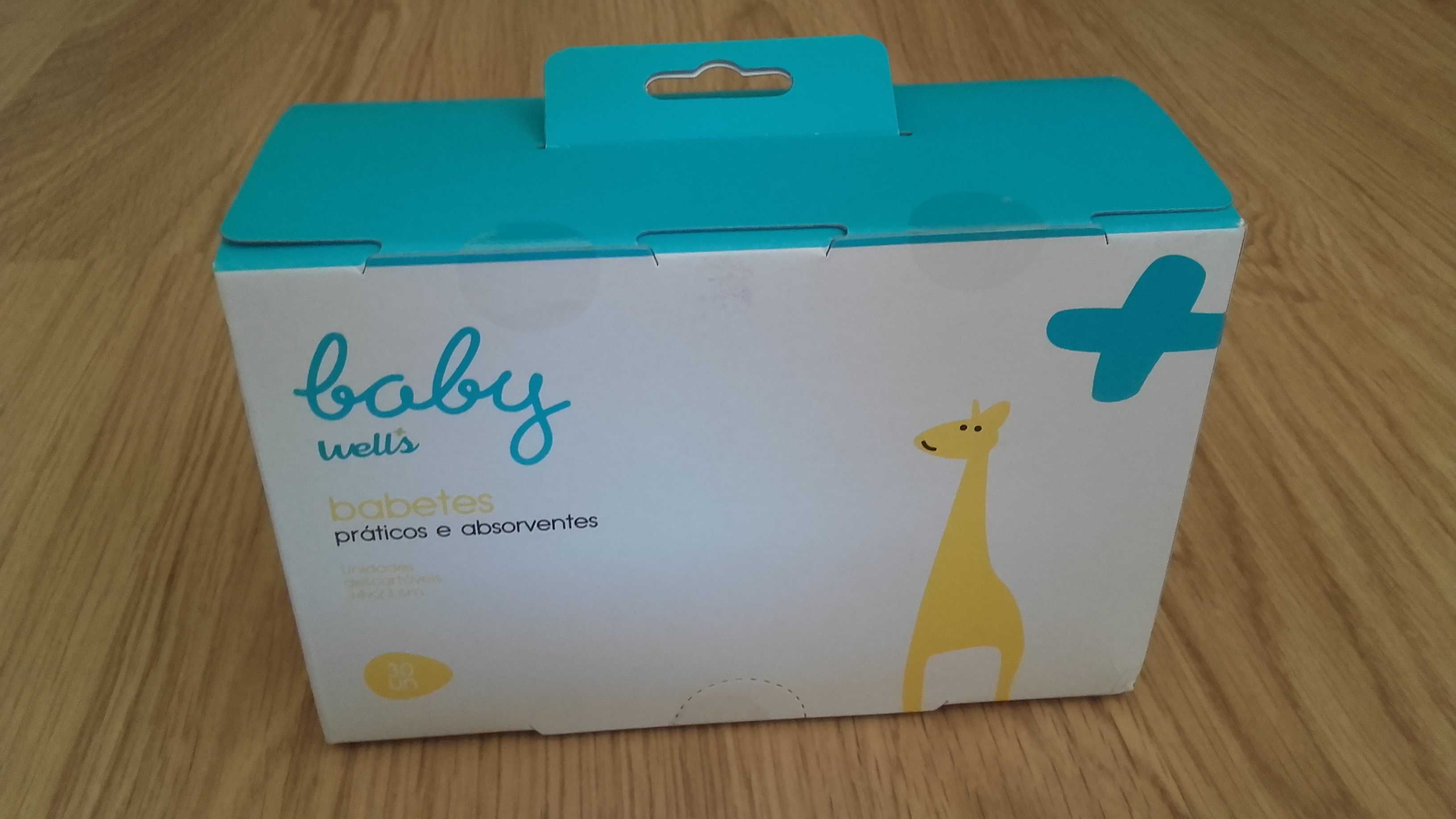 Embalagem nova com 30 babetes bebé descartáveis