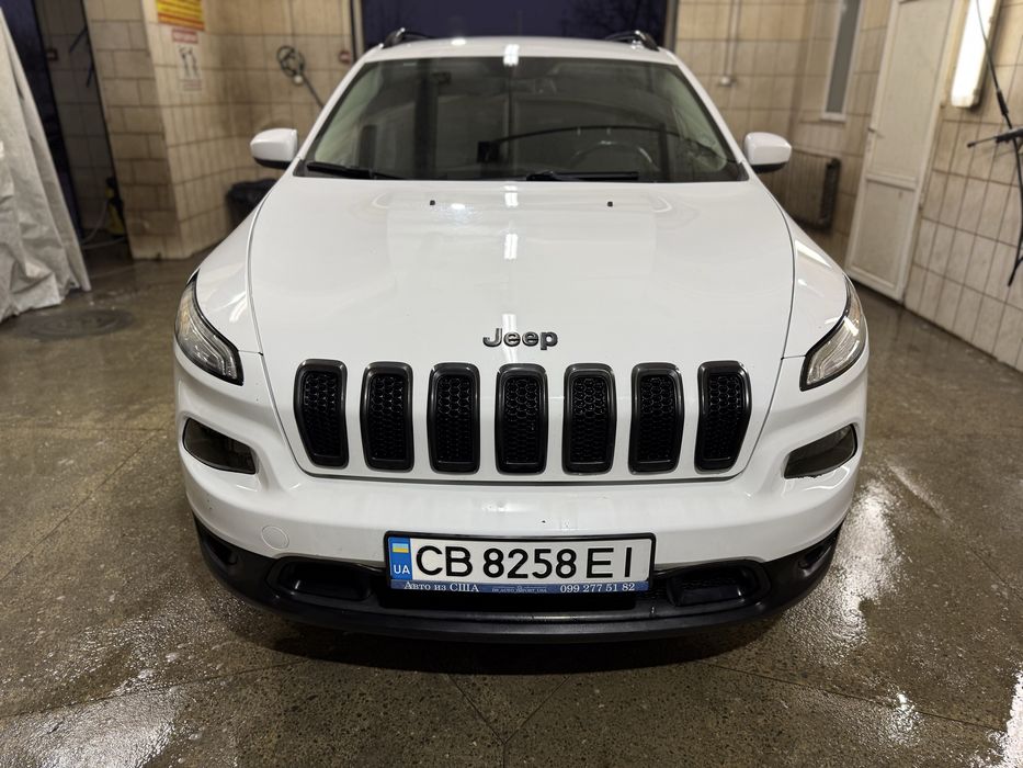 Продаю Jeep Cherokee 2015