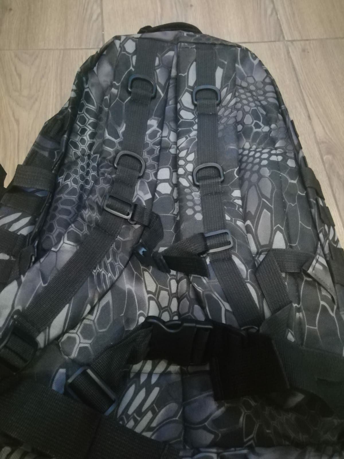 Nowy plecak turystyczny, taktyczny, podróżny 45L
