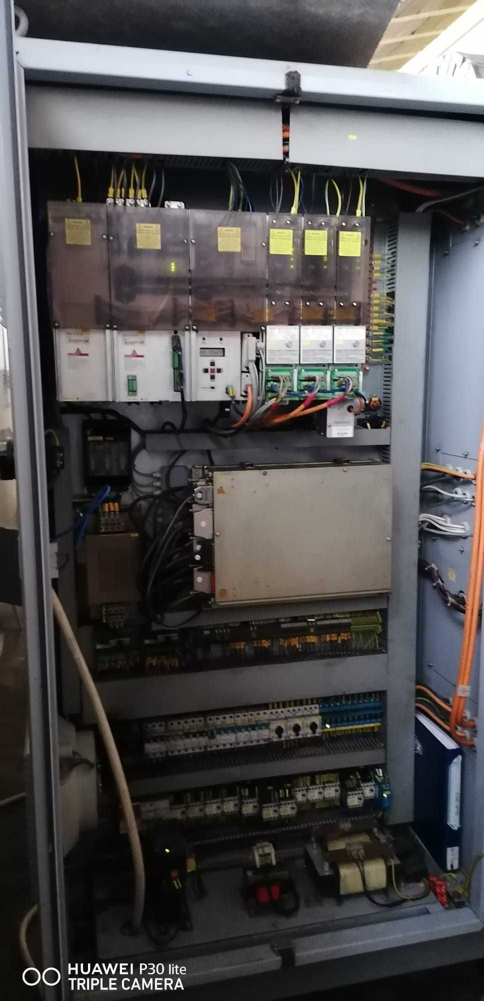 Máquina CNC MAS MCV 750