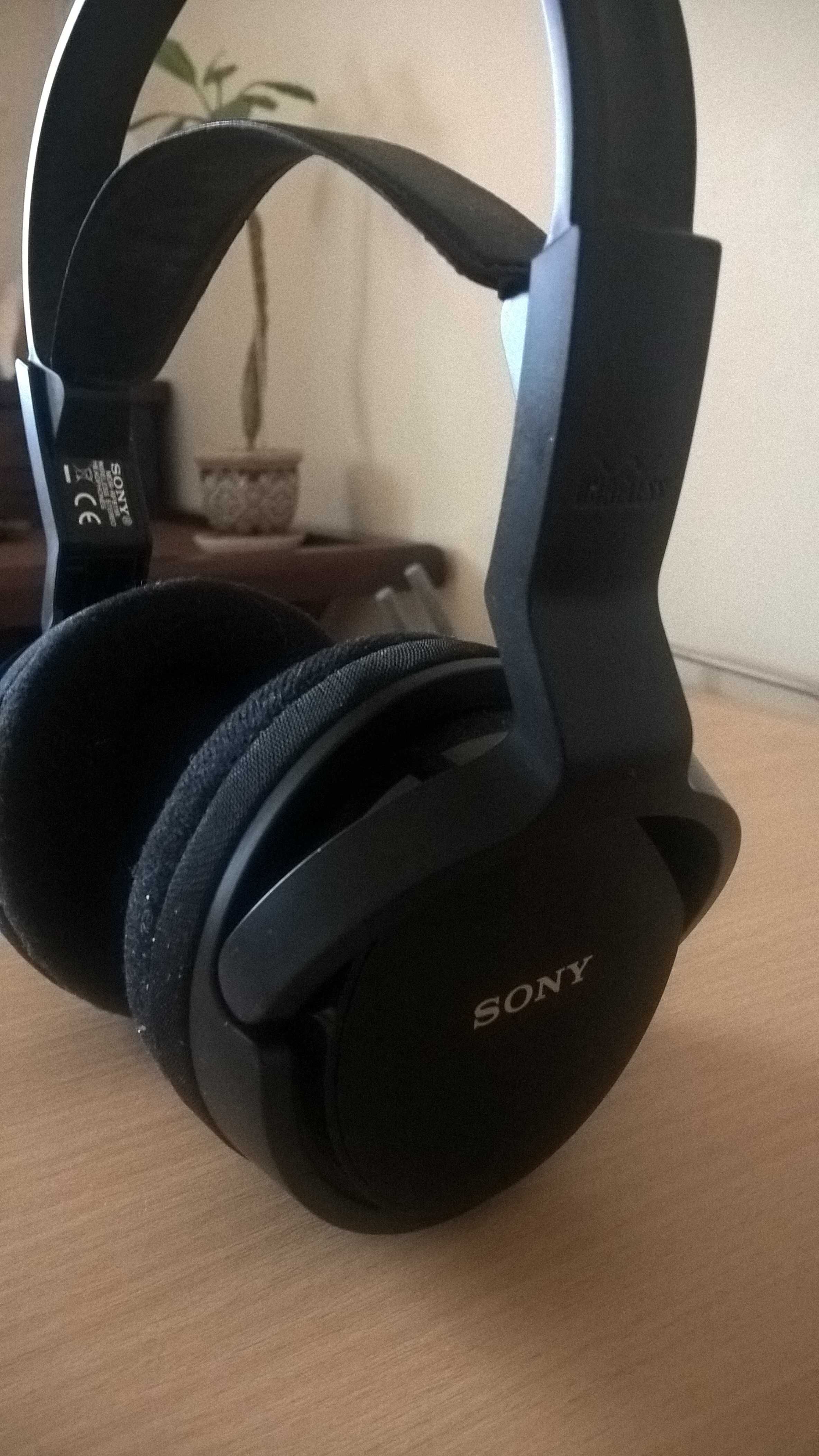 Słuchawki SONY MDR-RF811RK