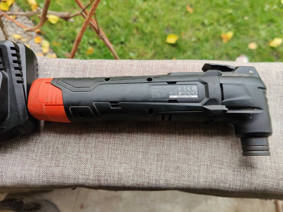 Акумуляторный реноватор Dnipro-M MT-12