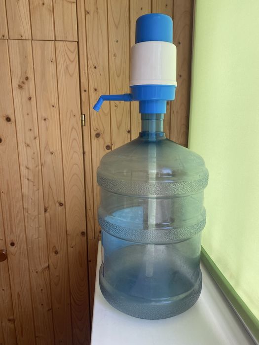 Буыль (18, 9 л) с помпой, прекрасное состояние