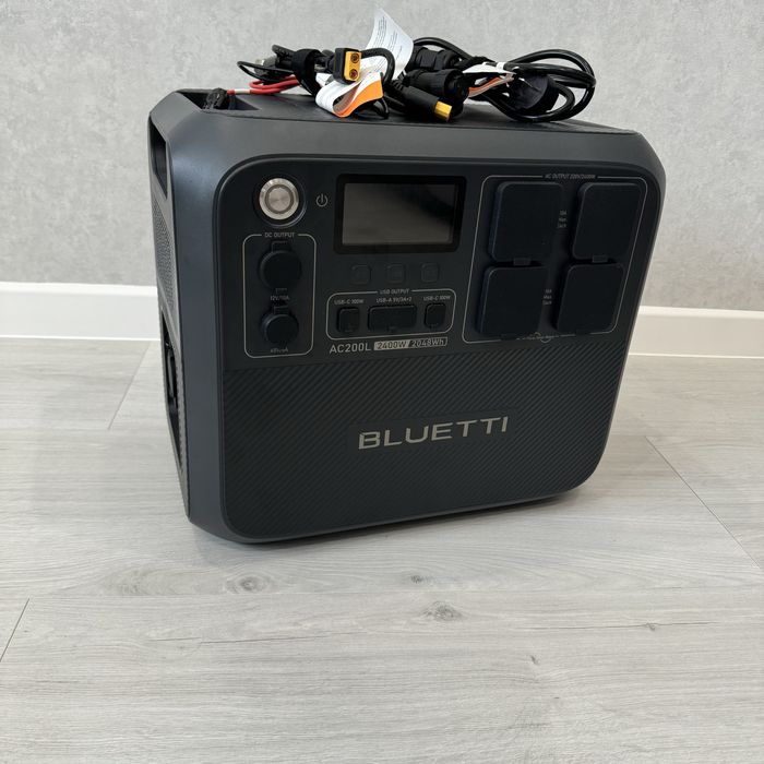 Зарядна станція bluetti AC200l