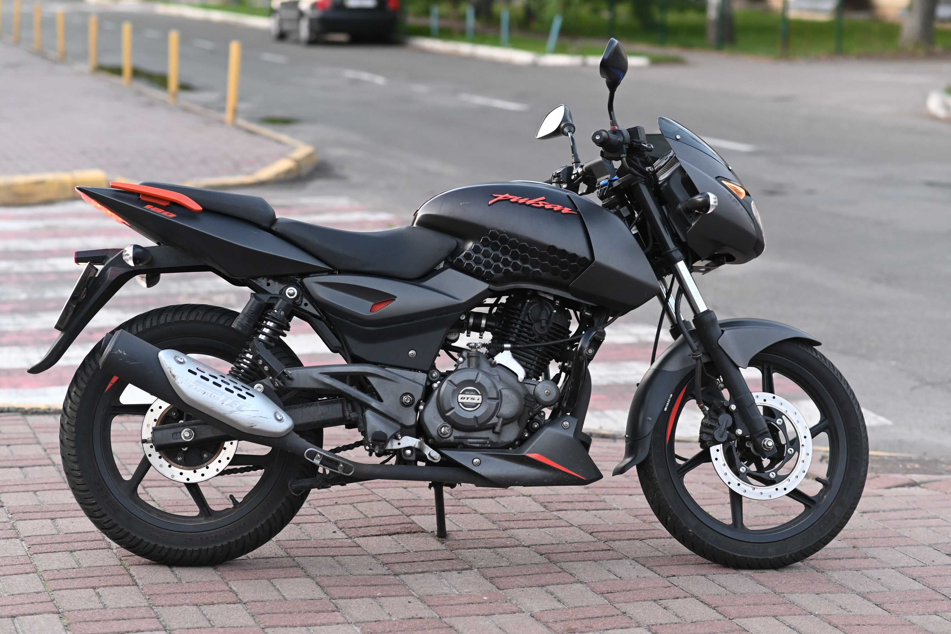 Мотоцикл Bajaj Pulsar 180 (Індія) Новий, гарантія!