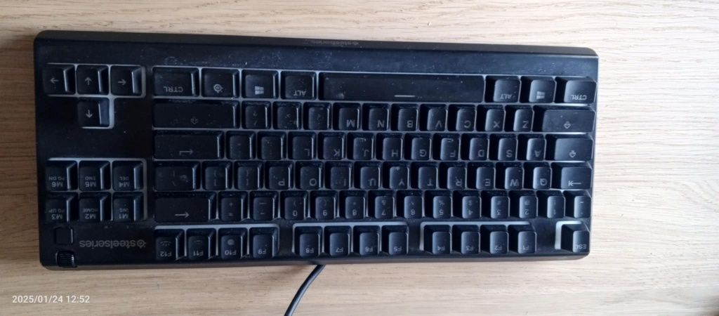 Klawiatura Steelseries Apex 3 TKL.