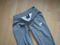 NIKE AIR spodnie dresowe rozm.146-158