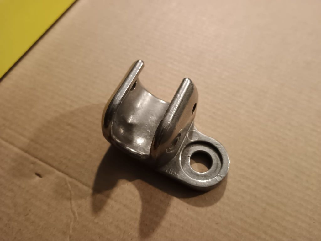 Zaczep uchwyt mocowanie adapter do przyczepki Thule Chariot i innych