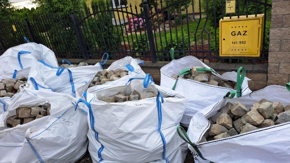 Sprzedam kostka granitową.