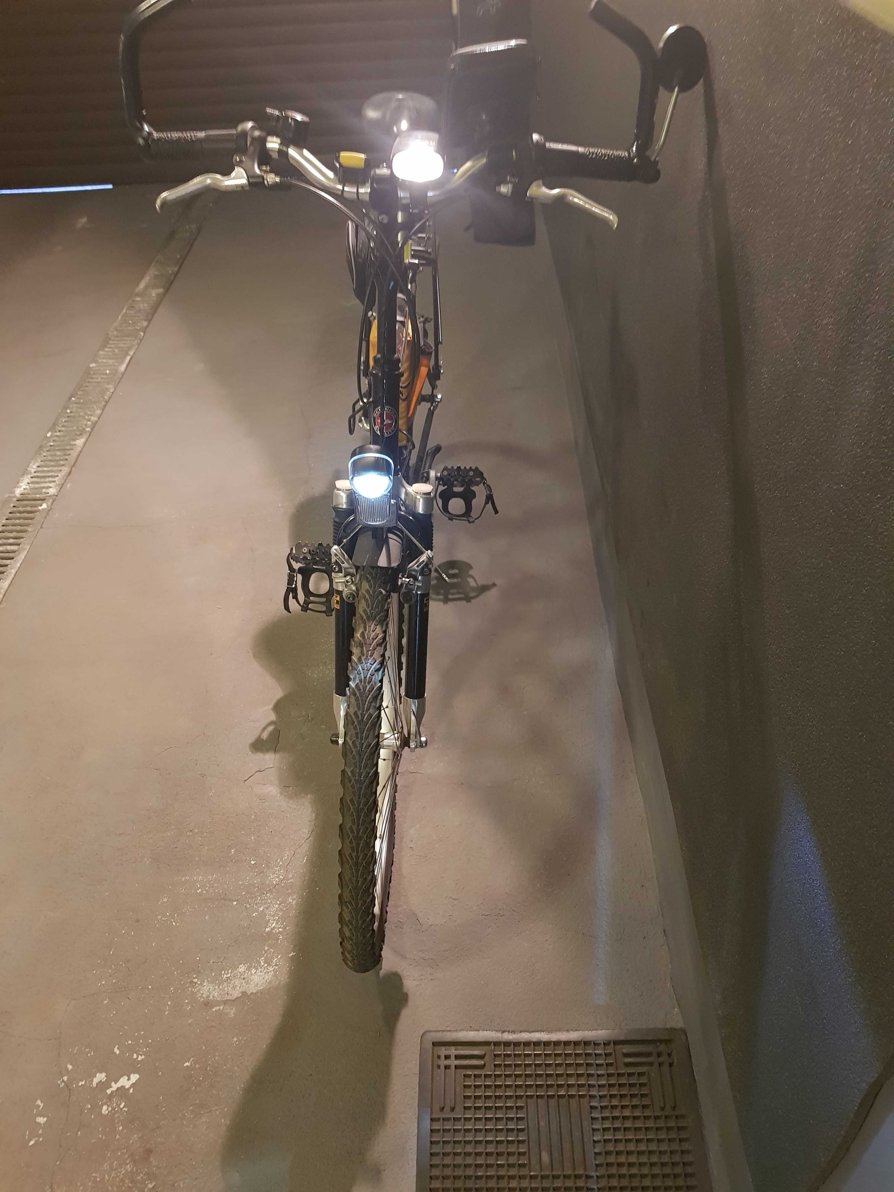 Sprzedam rower górski Schwinn Moab - dobrze wyposażony.