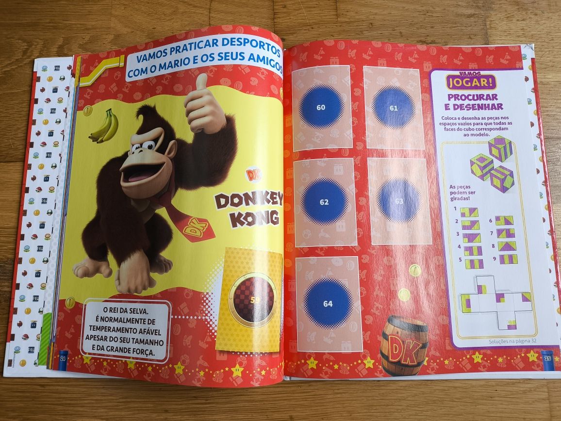 Caderneta Super Mario - Panini Family Coleção de Cromos Worten