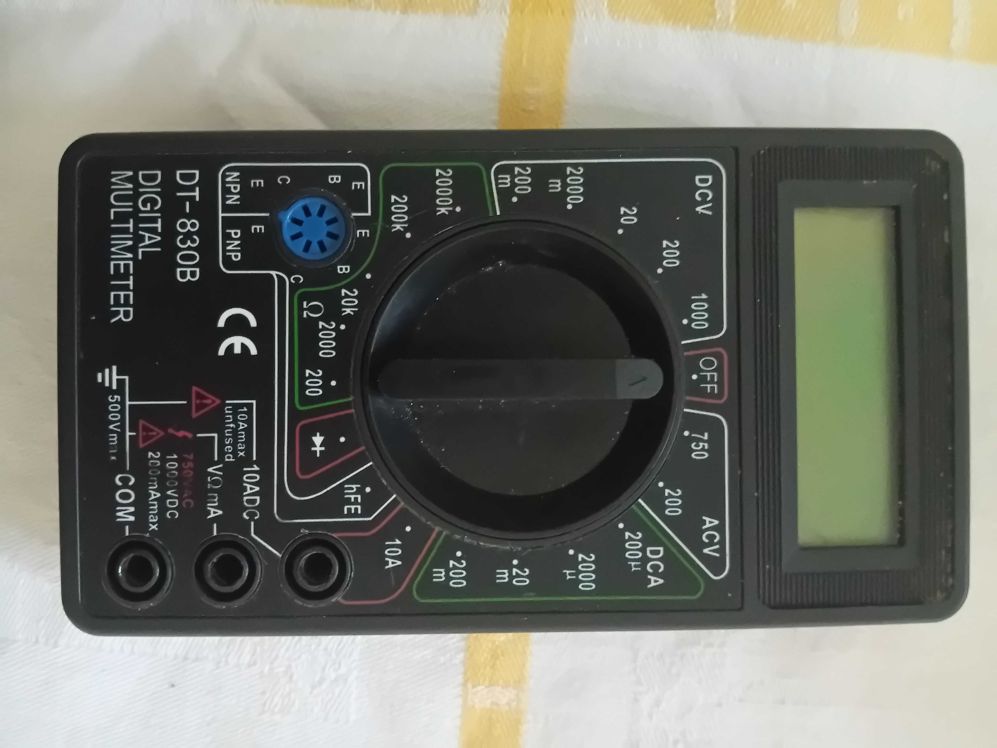 Multimetro Digital Com Cabos