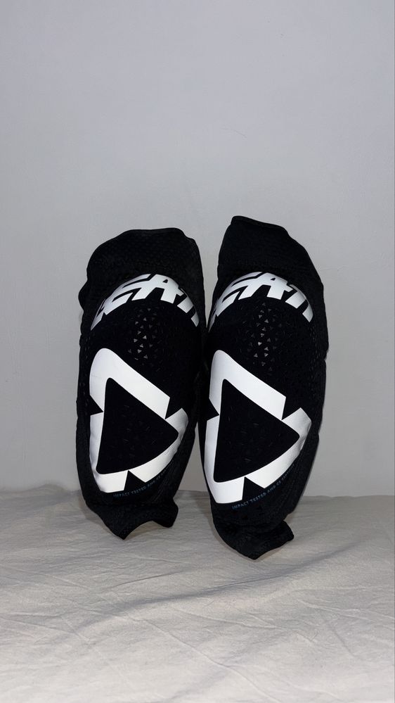 Ochraniacze kolan LEATT 3DF 5.0 S/M (mtb, enduro, slopeduro, dirt)