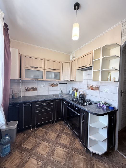 3-кімнатна квартира 73 м² з меблями та технікою, Буча