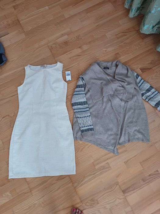 Отдам теплое платье и реглан С М