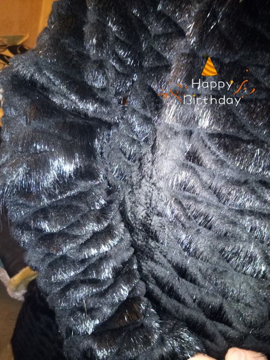 Шуба натуральная из норки , очень интересный фасон