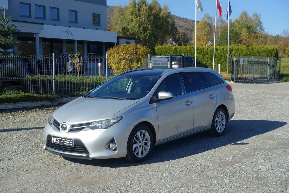 Toyota Auris 1.4D-4D 90KM 1właścicel Bezwypadkowy Oryginalny przebieg Zero korozji
