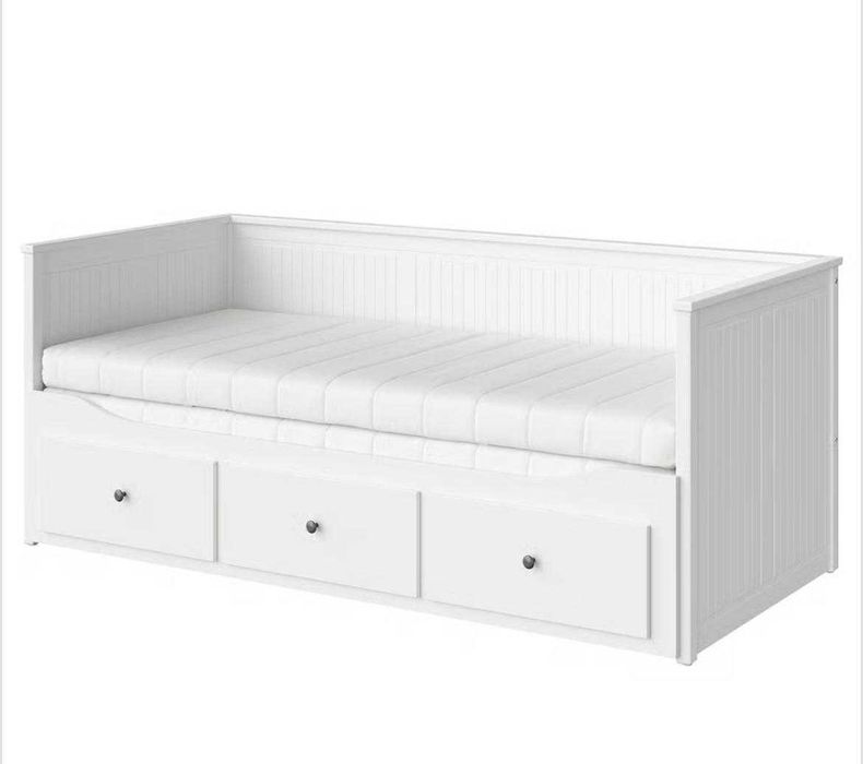 Cama IKEA HEMNES individual/dupla com 3 gavetas e 2 colchões incluídos