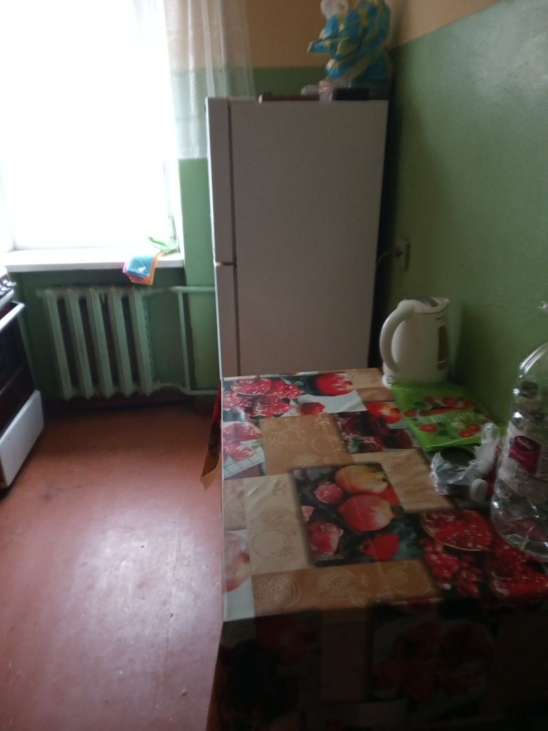 Здам кімнату в квартирі в р-ні Урожаю для двох хлопців без господаря.