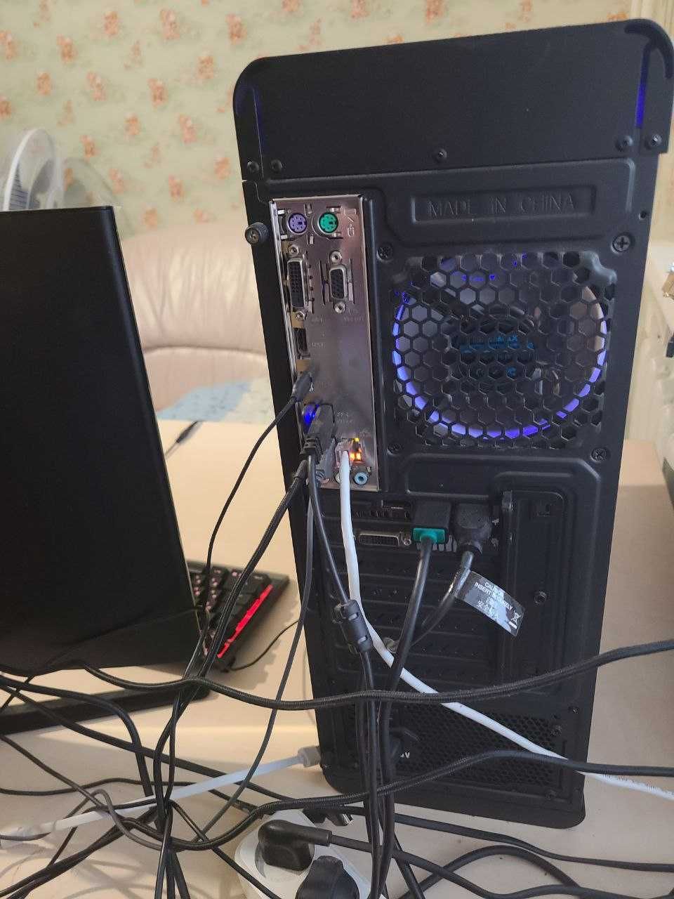 Продаю Компьютер в наборе