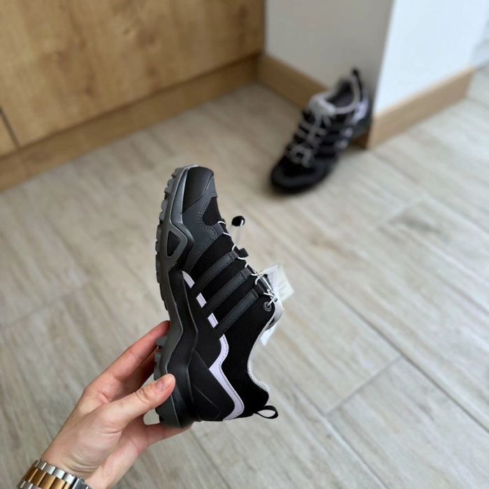 США! Трекінгові жіночі кросівки Adidas Terrex Swift R2 Оригінал! 37-38