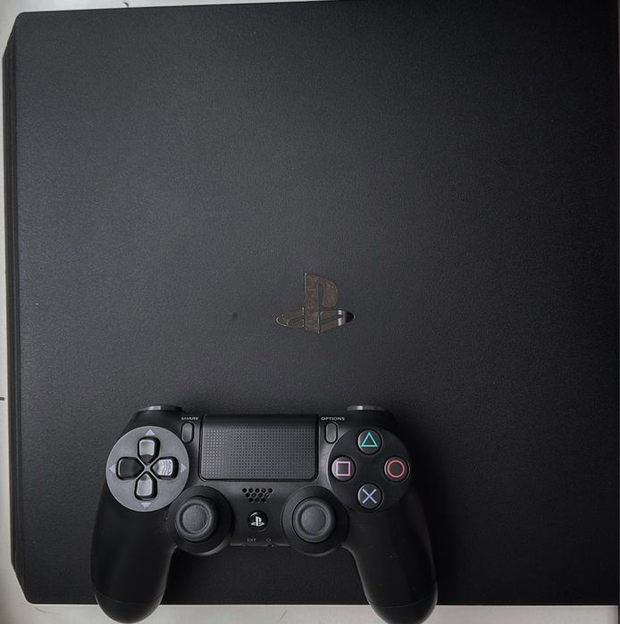 PlayStation 4 pro на 1TB