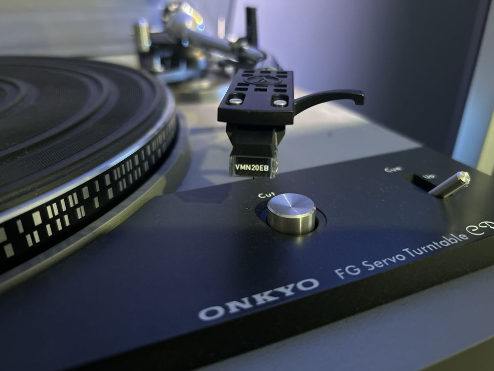 Gramofon Onkyo cp5000a