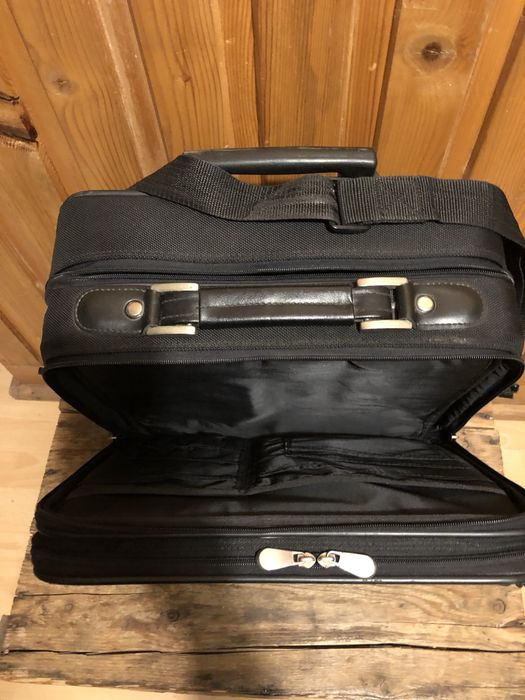 Walizka Czarna Mala Biznesowa