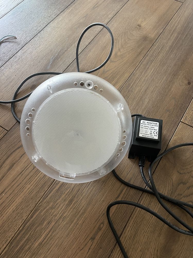 Lampa led / oświetlenie basenowe