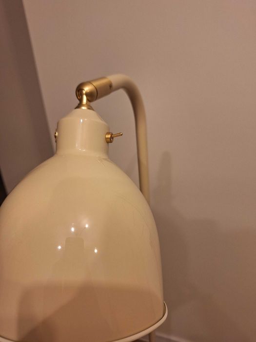 Nowa lampa podłogowa IKEA