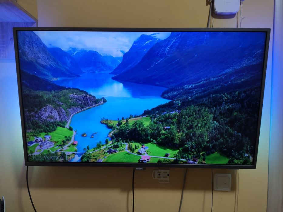 Телевізор 43" Philips 43PUS6262/12