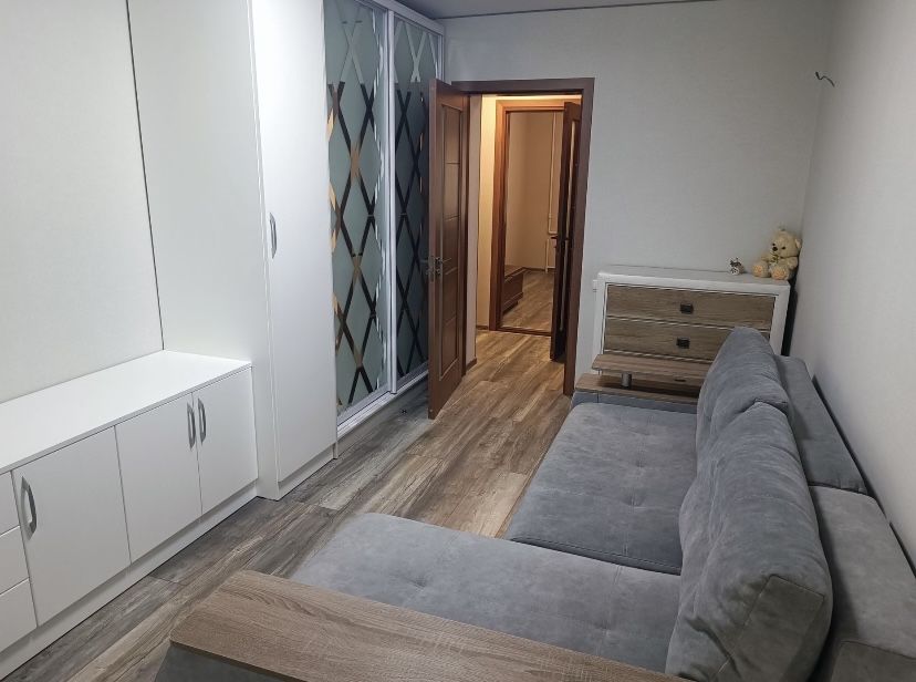 Подобова оренда 2к квартира,погодинно,зняти посуточно,Центр,Обл.лікарн