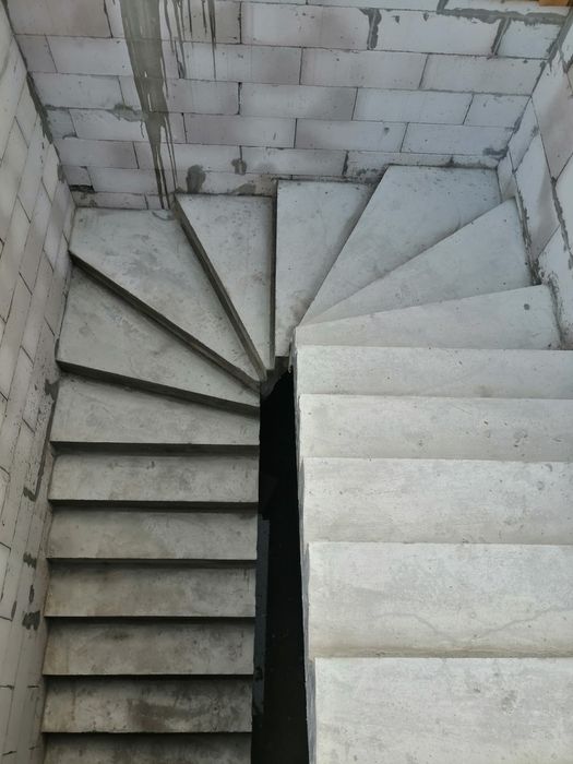 Бетонні сходи БЕЗ ПОСЕРЕДНИКІВ Київ та область