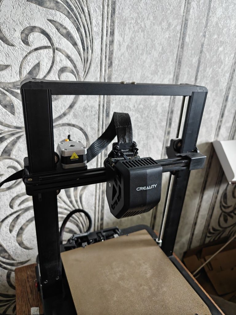 3D принтеры Creality Ender 3 V3 SE на Klipper з підсиленою рамою