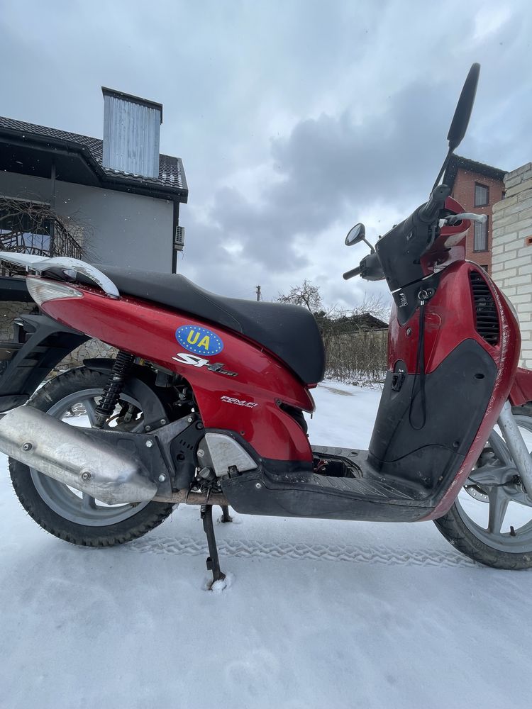 Honda sh125i 13600