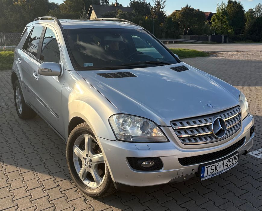Mercedes ML 320 12lat w jednych rękach