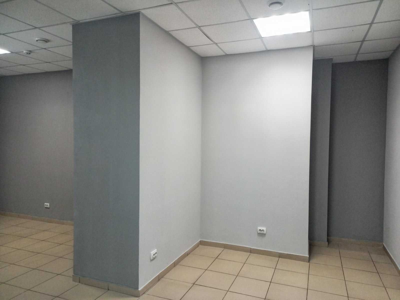 Офіс 38 кв.м. кабінетна система. БЦ Континент, Гагарина/Казакова