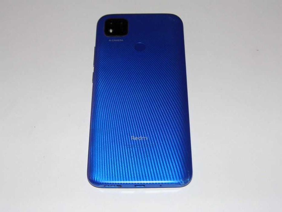 Smartfon Redmi 9A NFC 32 GB Pamięci 2G RAM (LTE) Stan bardzo dobry