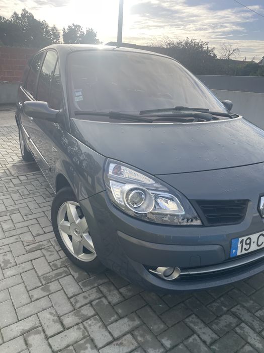 Carrinha Grand Scenic II