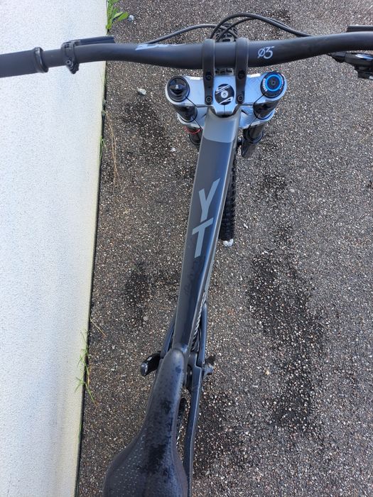 YT  TUES  2019  M  AL   27.5