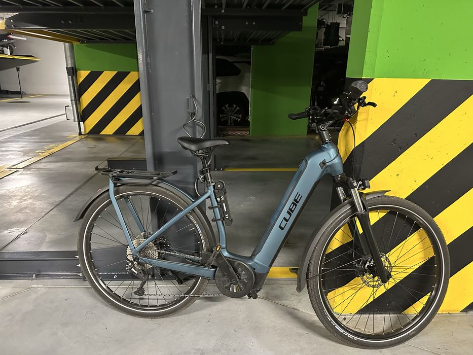 Kathmandu Hybrid ONE rower elektryczny