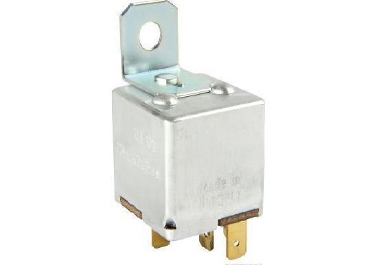 1502351C1 Przekaźnik świateł Case, McCormick