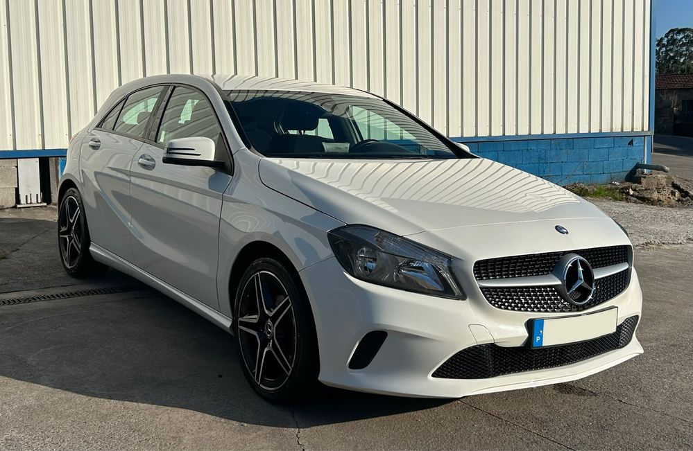 Mercedes A180d automático