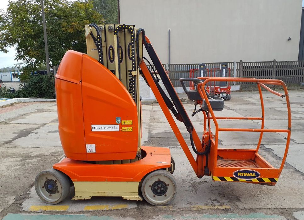 JLG Toucan 10E  JLG Toucan 10E