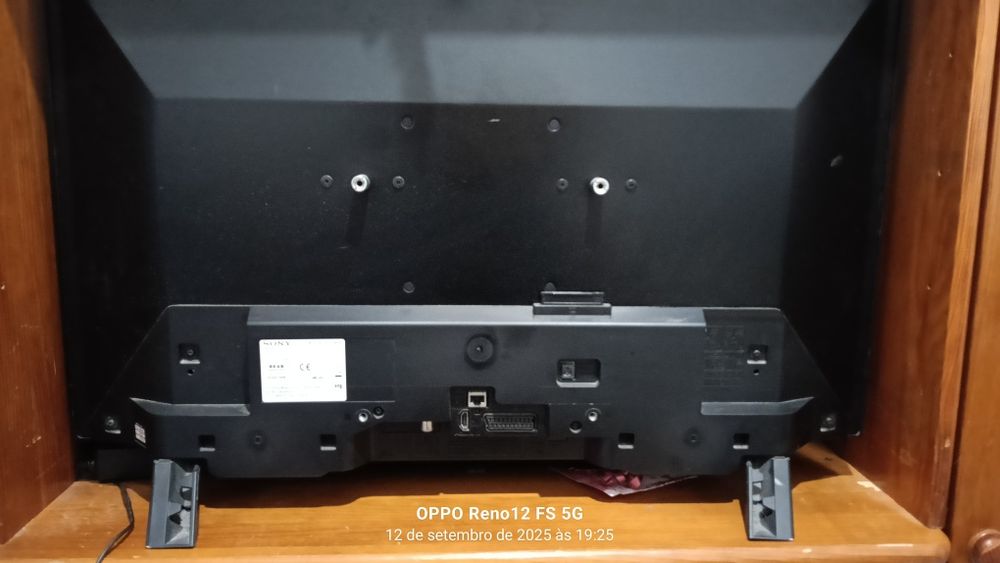 Smart TV Android SONY_32"_Ecran 81cm
Tamanho- 32" (81 cm na diagonal d