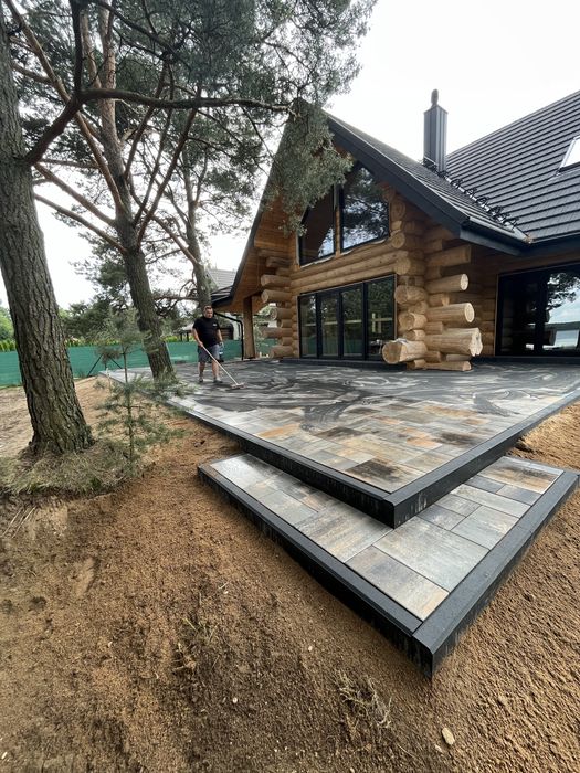 Kosttka brukowa Brukarstwo Usługi brukarskie Układanie kostki brukowej