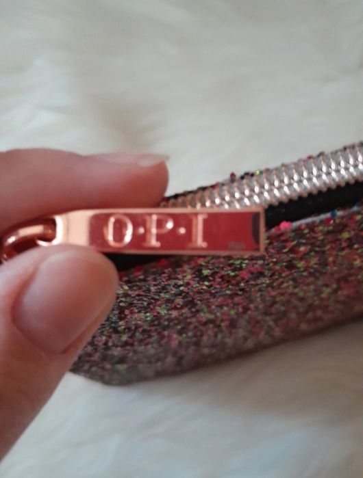 Torebka różowa mieniącą się